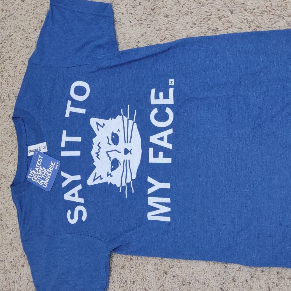 NWT Blue Cat Graphic T-Shirt Adult XS